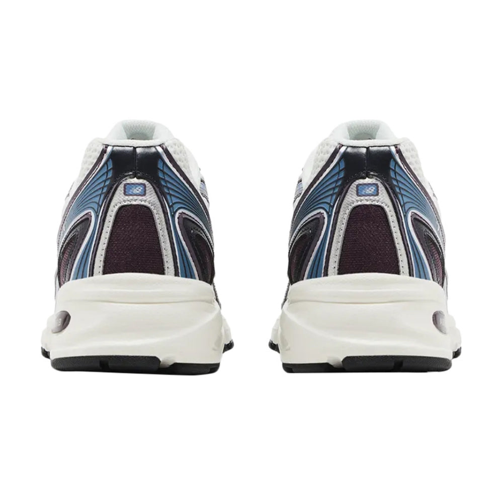 New Balance Unisex U740 Sneakers in White Color