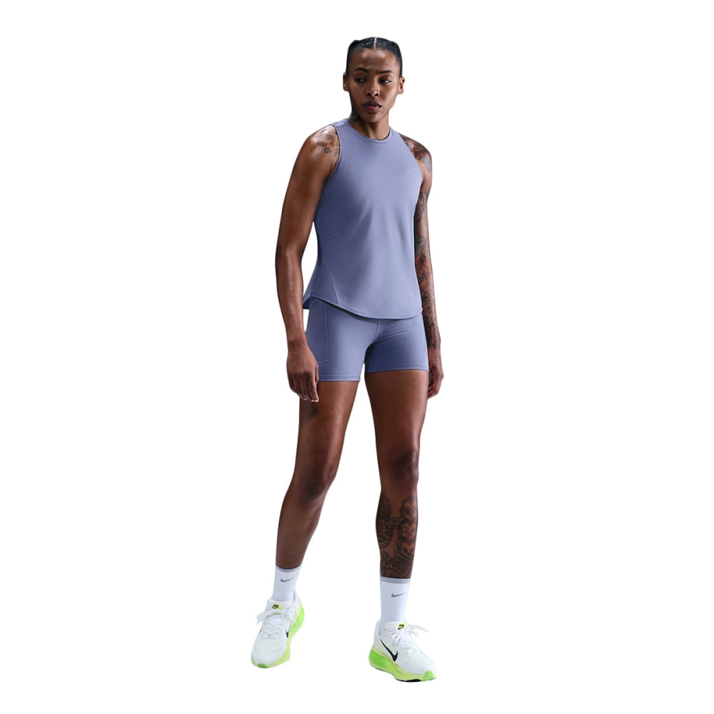 Nike Womens Nk Swift Df Tank Top in Blue Color
