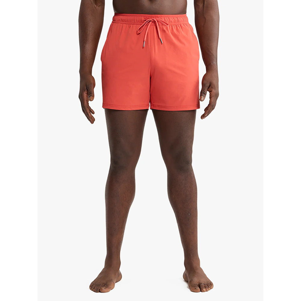 Fair Harbor Clothing Pbc Mens The Bungalo 5 Inch Swimsuits in Red Color
