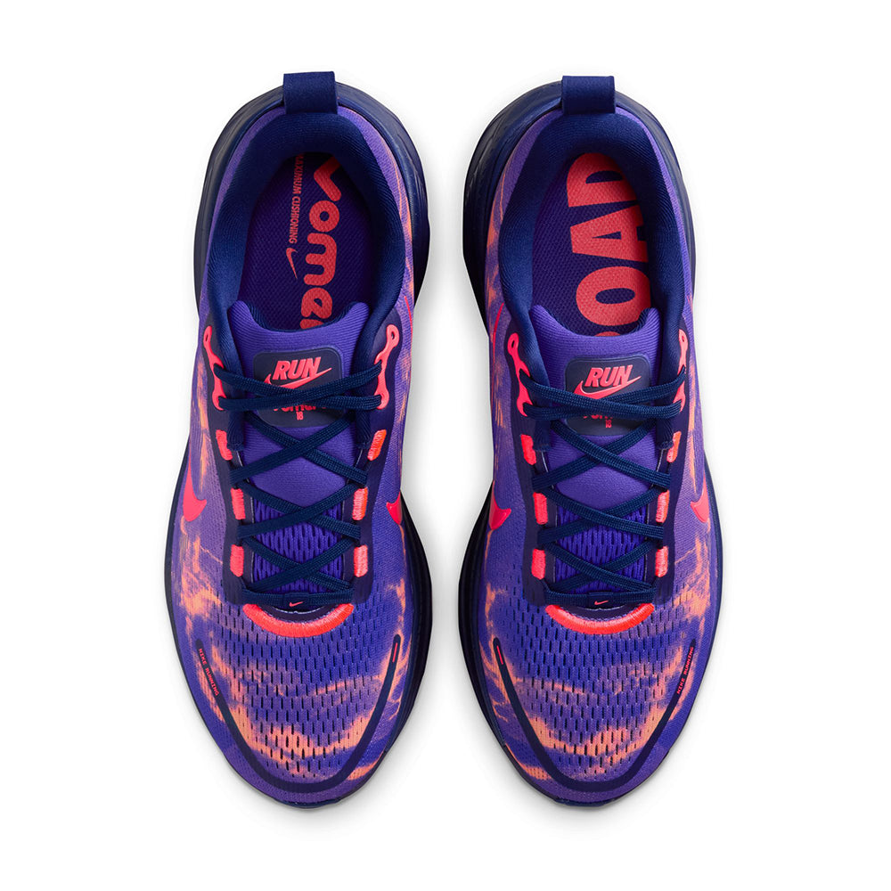 Nike Mens Vomero 18 Running Shoes in Multi Color