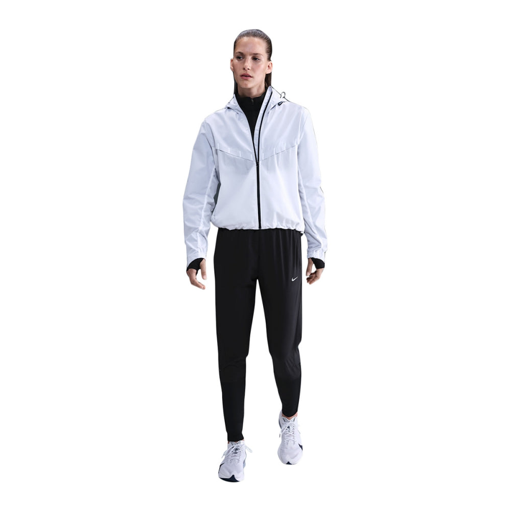 Nike Womens Swift Df Mr Running Pant in Black Color