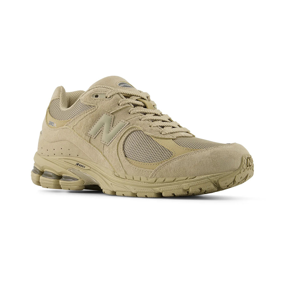 New Balance Unisex 2002R Sneakers in Grey Color