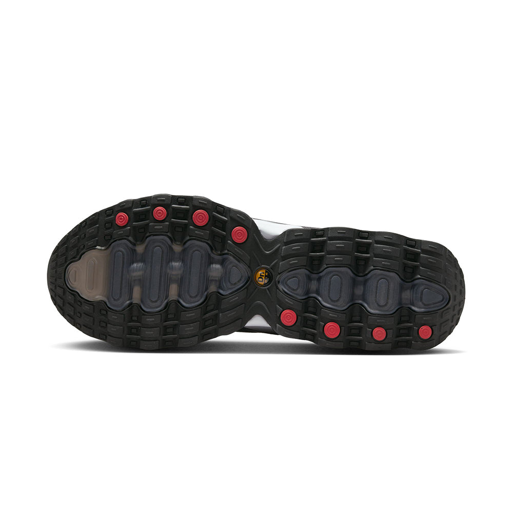 Nike Mens Nike Air Max Dn8 Sneakers in Black Color