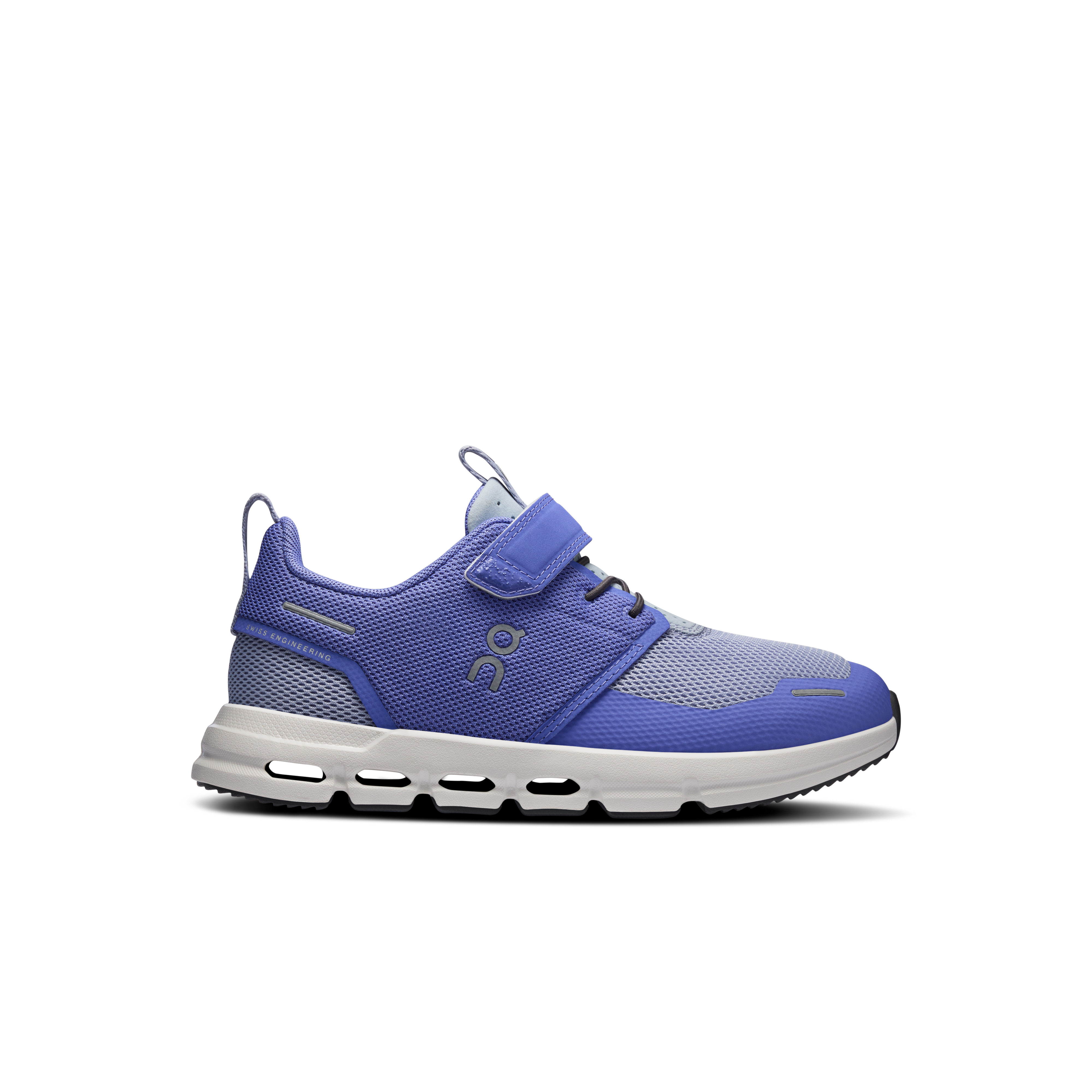 On Kids Cloud Play Sneakers in Blue Color