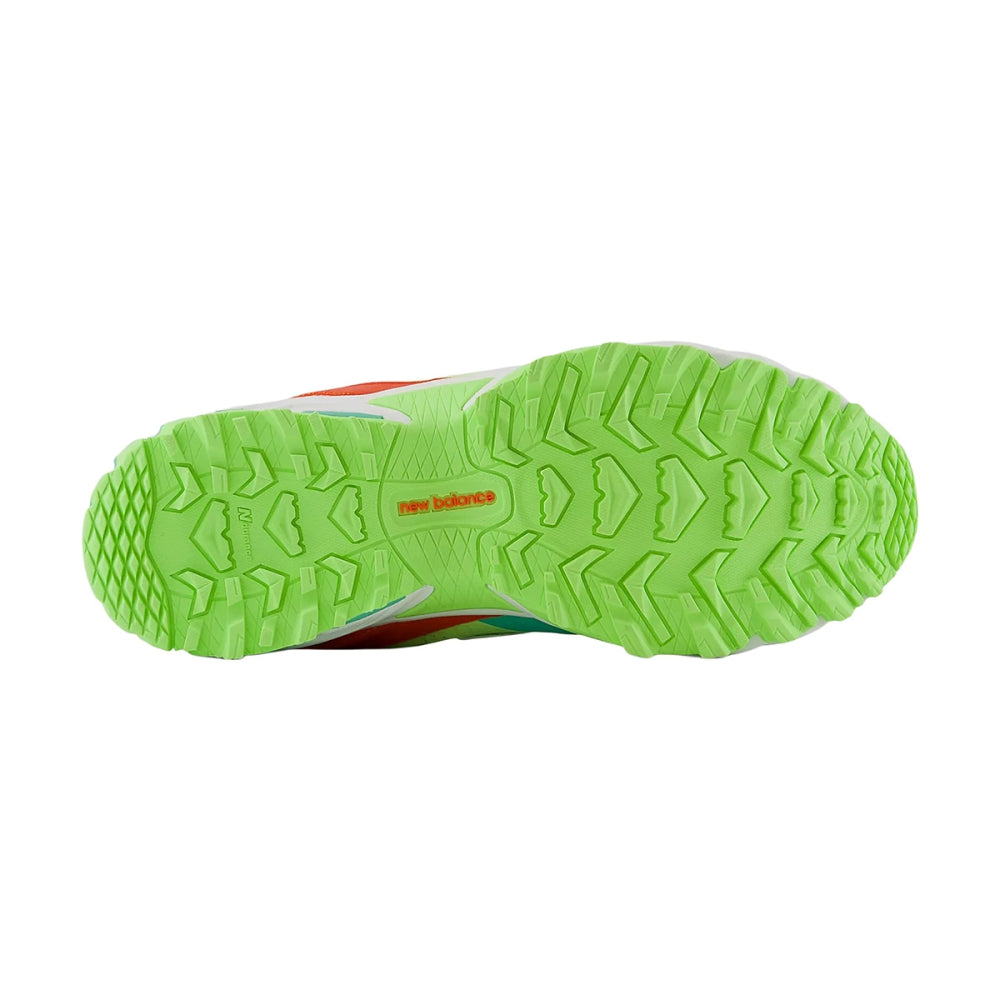New Balance FuelCell Lindr 3 Off Fld Casual Shoes in White Color
