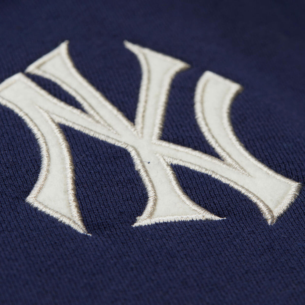 Mitchell And Ness new york yankees Courtside Btn Fleece Fan Apparel in Blue Color