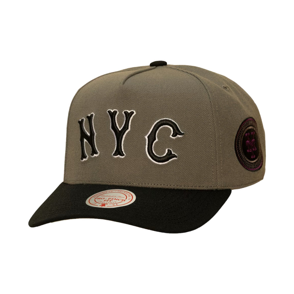 Mitchell And Ness new york mets City Cnct Pro Snpbck Fan Apparel in Grey Color