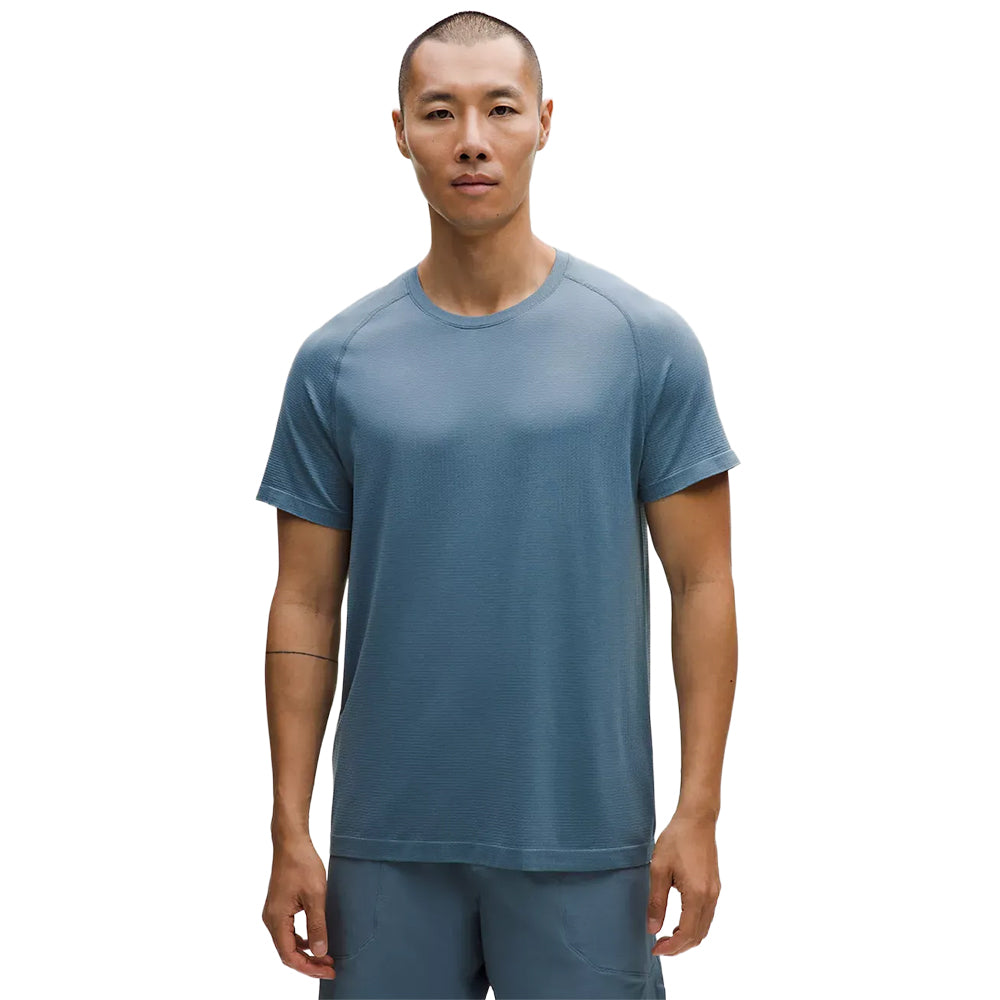 Lululemon Mens Metal Vent Tech short sleeve Shirt Tops in Blue Color