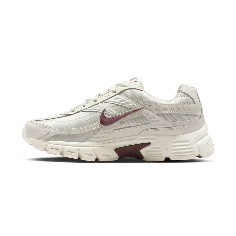 Nike Initiator Tennis Shoes in White Color