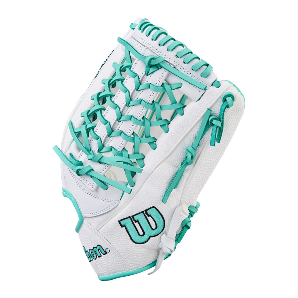 Wilson 12.50 A1000 Fp V12 Softball Gloves in White Color