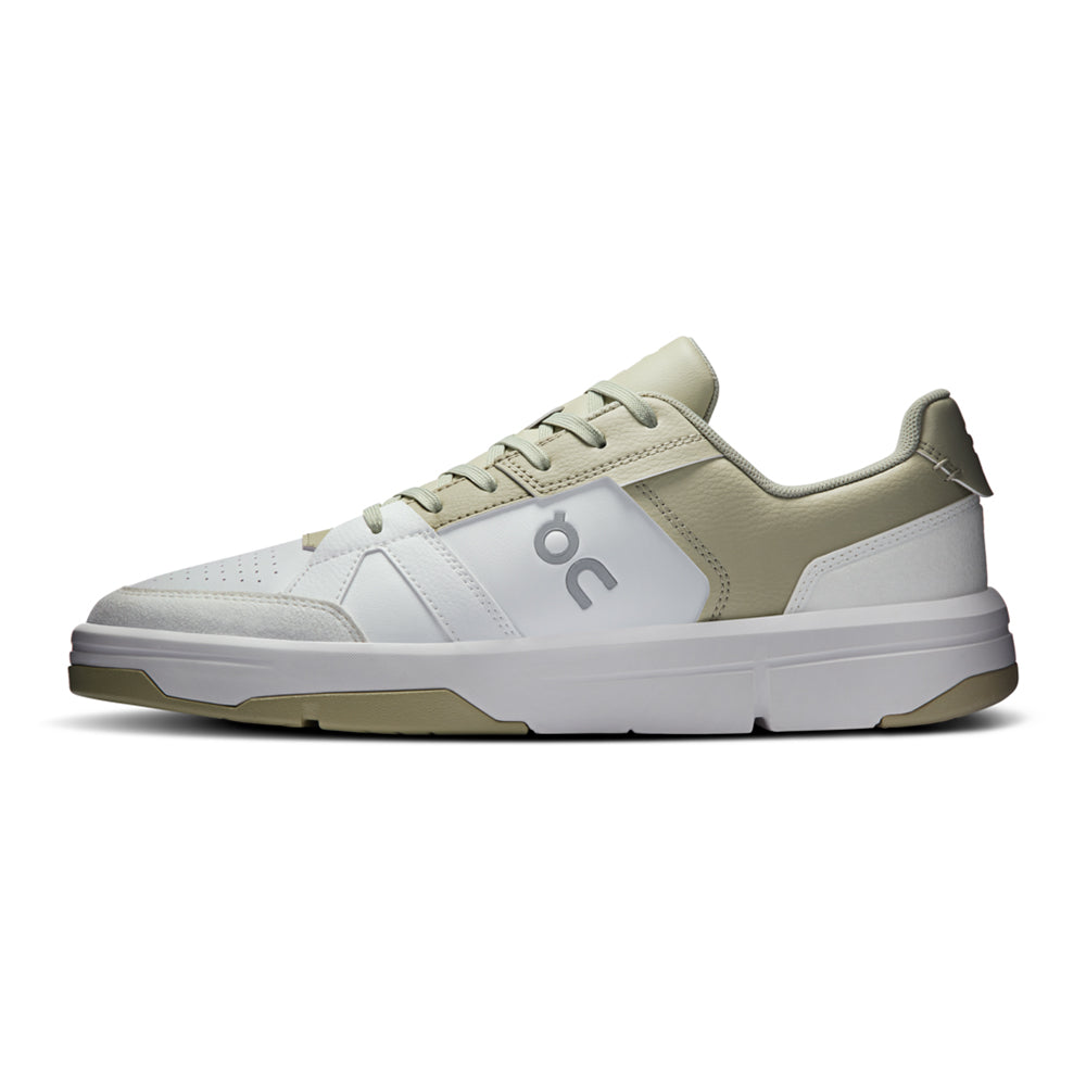 On The Roger Clubhouse Tennis Shoes in White Color