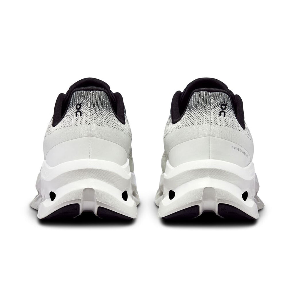 On Cloudtilt Men Sneakers in White Color
