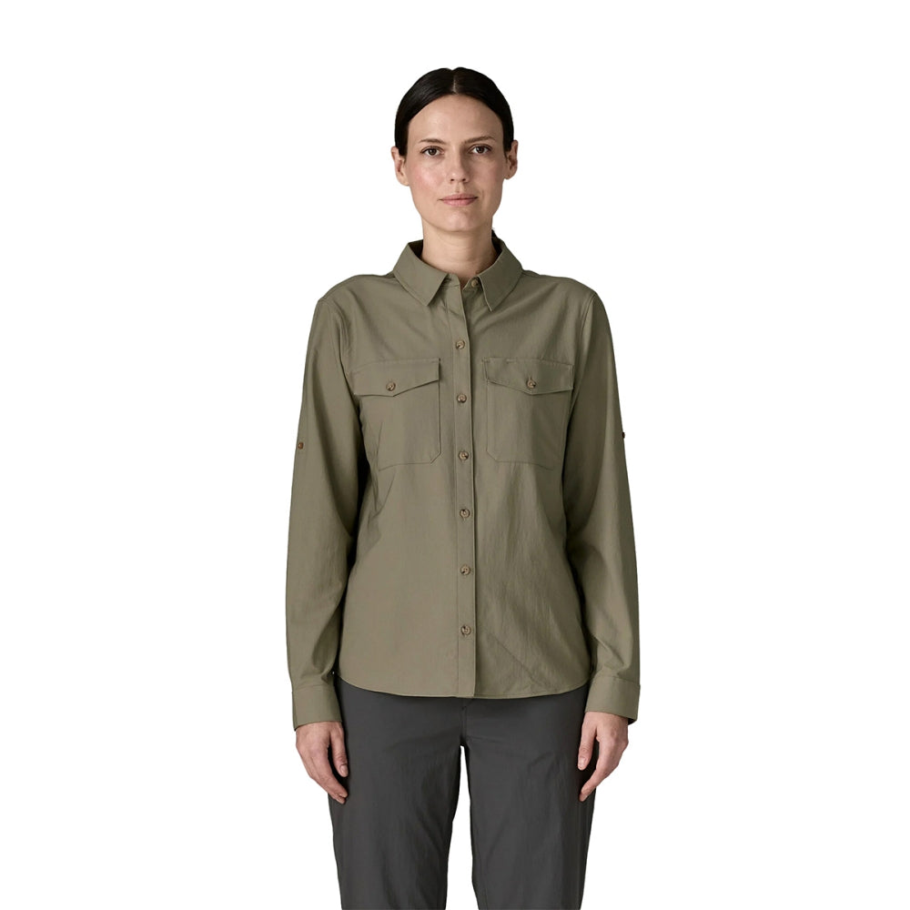 Patagonia Ws L/S Self Guided Sun S Tops in Green Color
