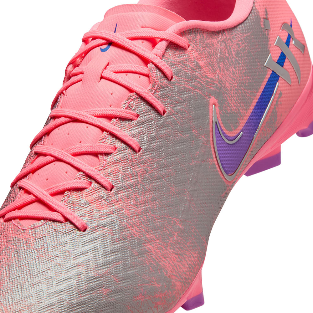 Nike Zm Vapor 16 academy FG/MG Soccer Cleats in Pink Color
