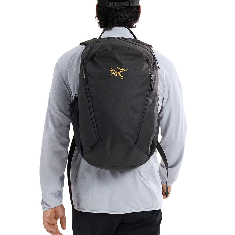Arc'Teryx Mantis 26 Backpack Bags in Black Color
