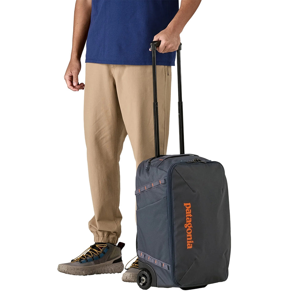 Patagonia Black hole MLC Wheelie in Blue Color