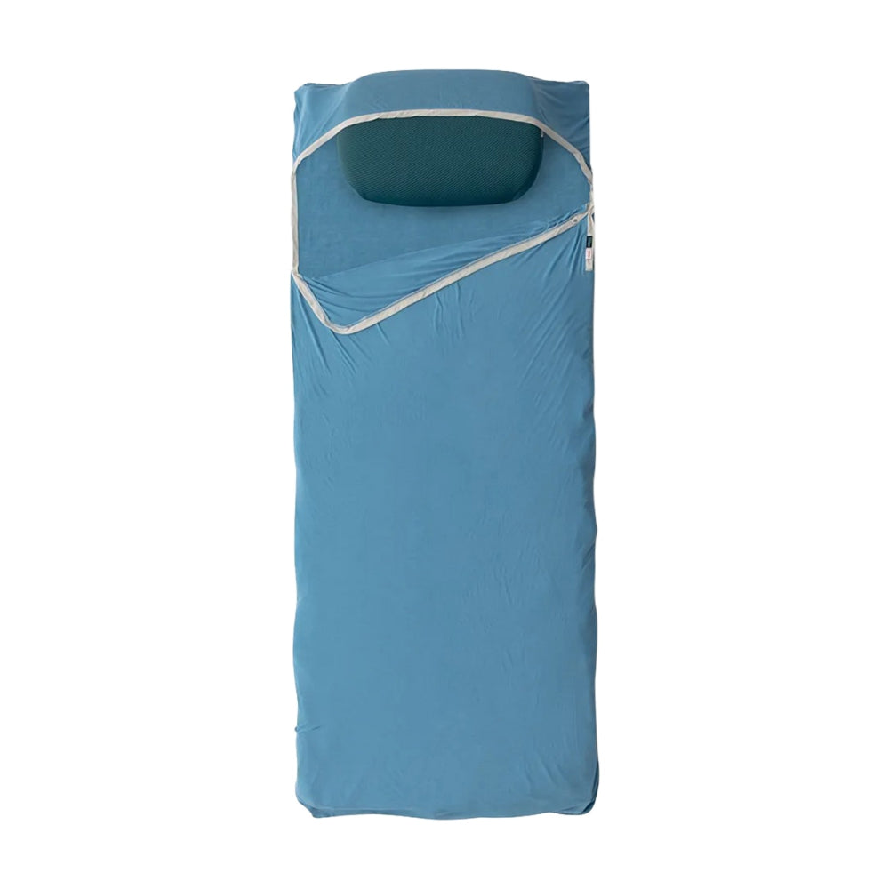 Sea To Summit Breeze Ltwt Liner W/Pill Camping Accessories in Blue Color