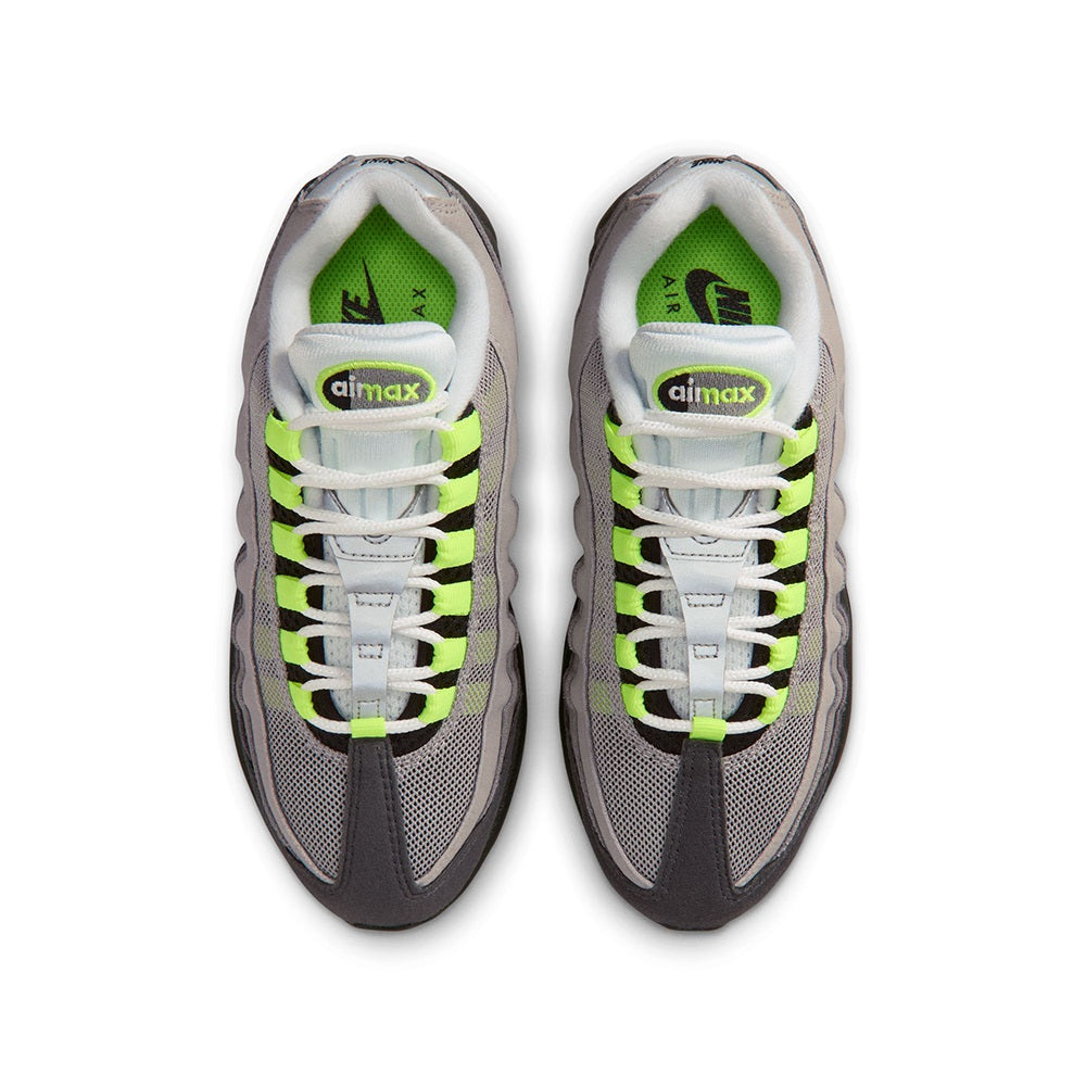 Nike Kids Nike Air Max 95 Sneakers in Black Color
