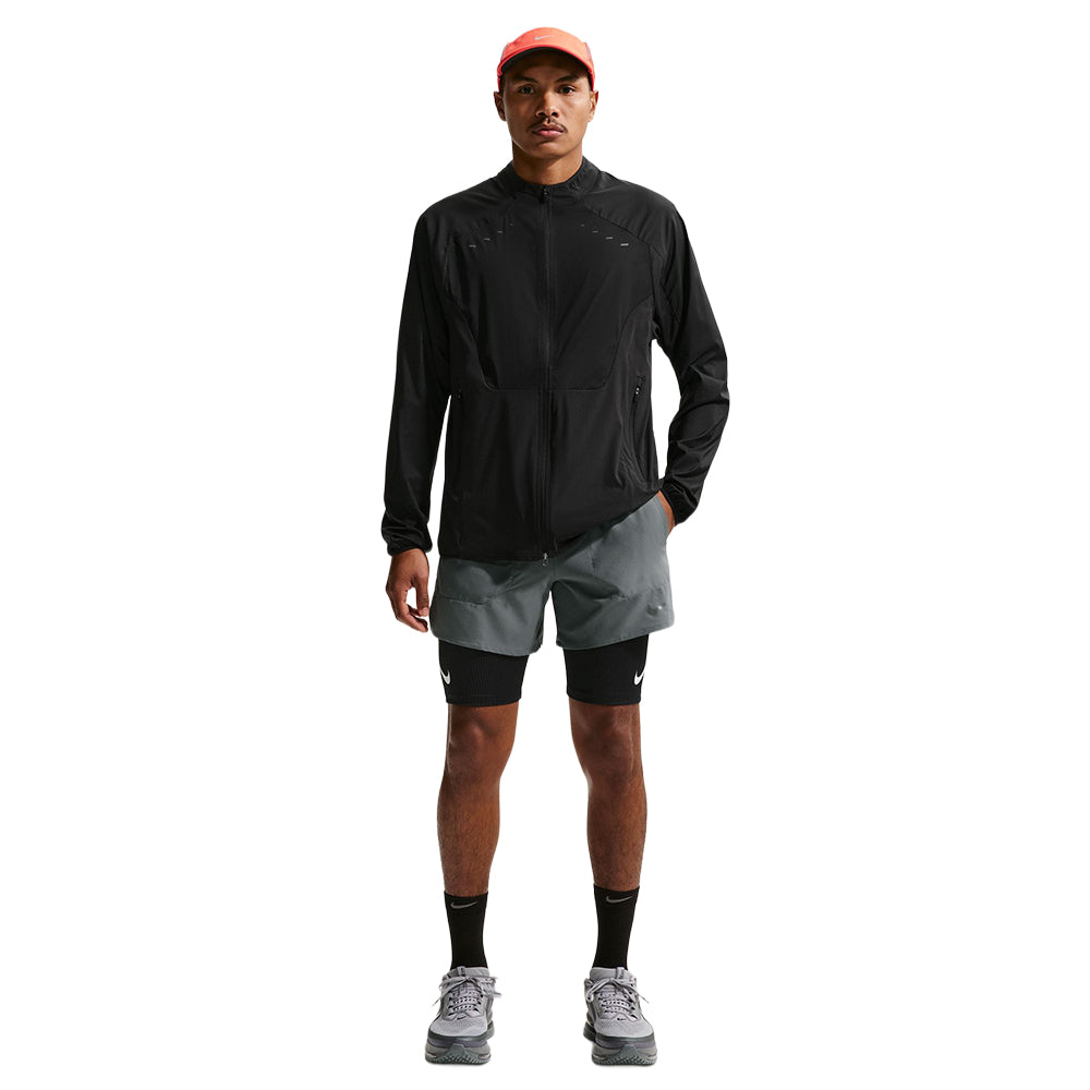 Nike M Df Stride 5In Bf Short in Grey Color