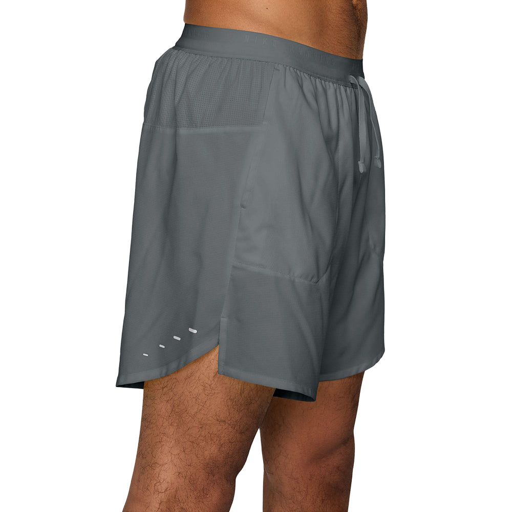 Nike M Df Stride 7In Bf Short in Grey Color
