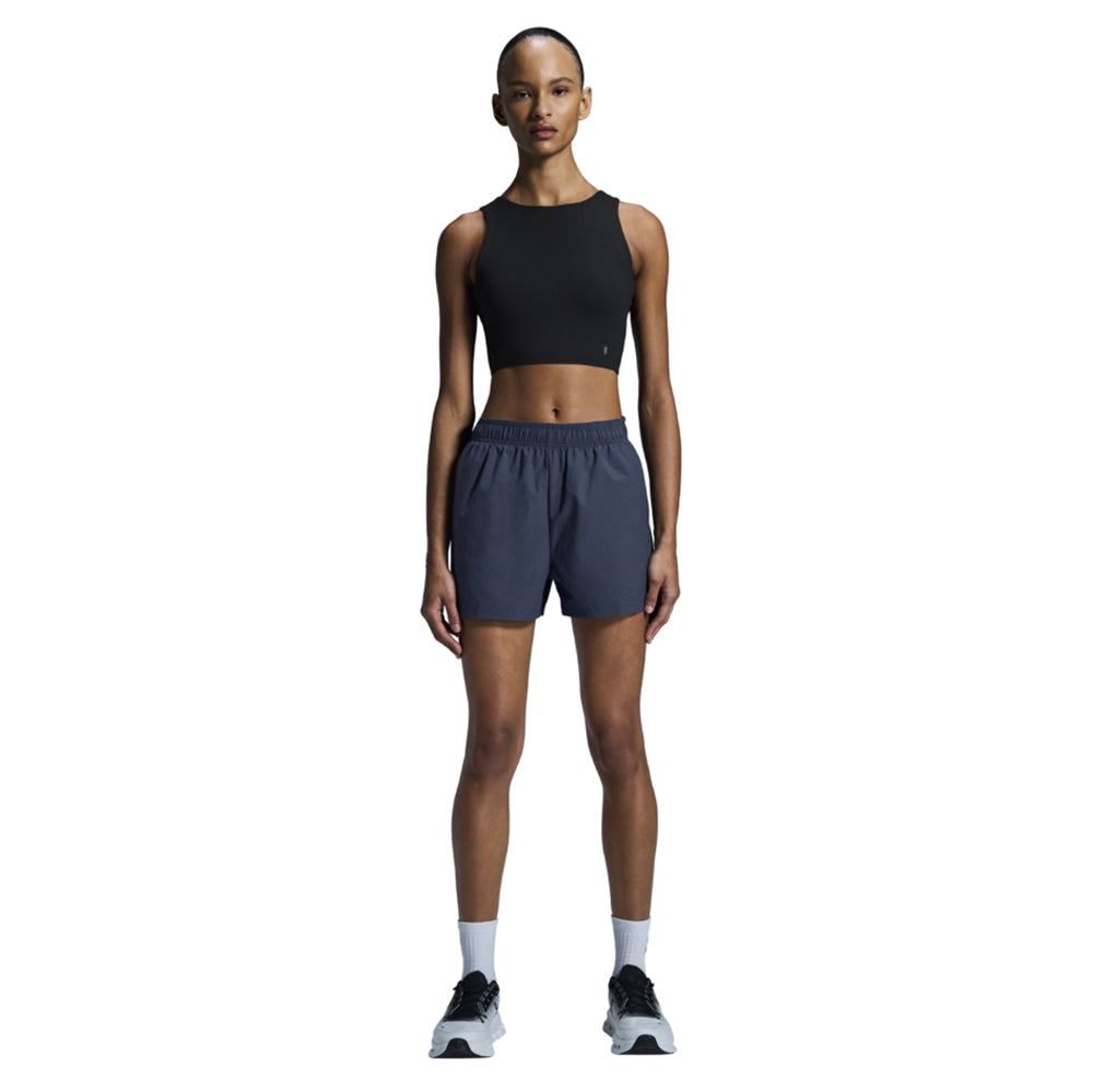 On W Core 2In1 Crop Sports Bras in Black Color