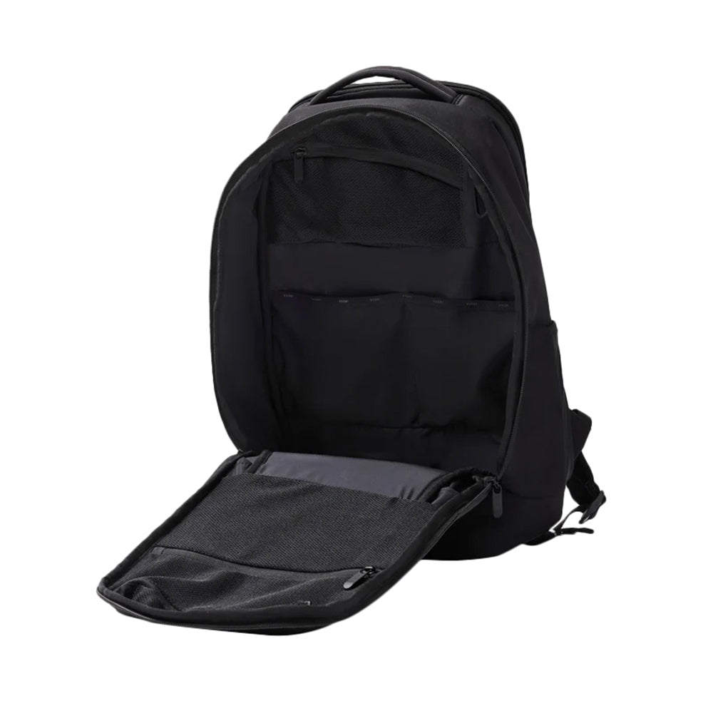 Vuori Pursuits Commuter Backpa Bags in Black Color