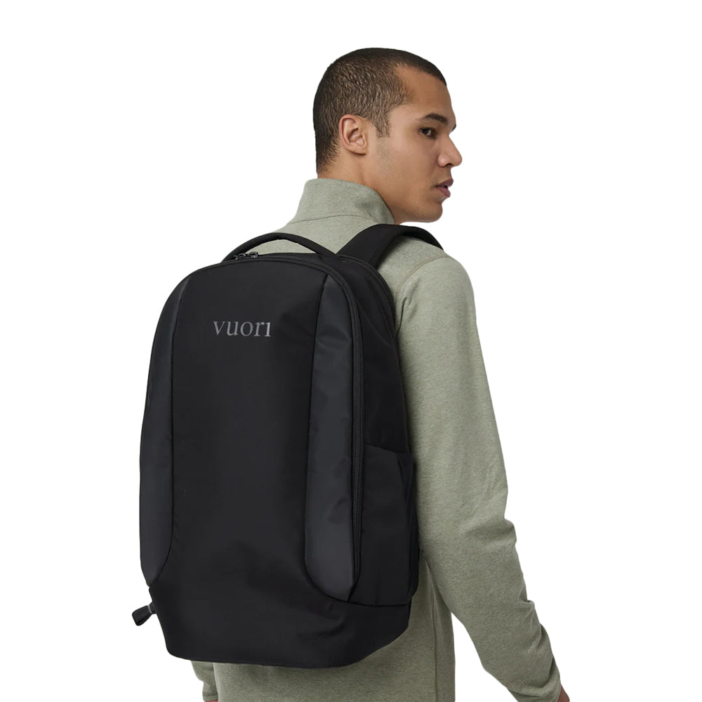 Vuori Pursuits Commuter Backpa Bags in Black Color