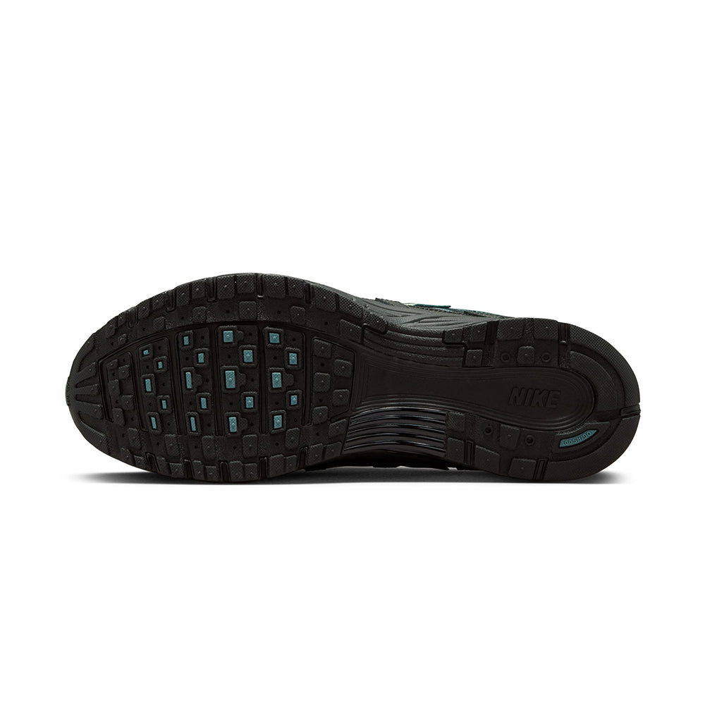 Nike P-6000 Sneakers in Black Color