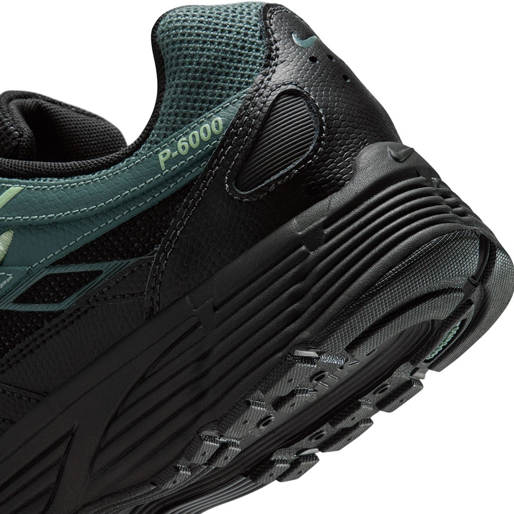 Nike P-6000 Sneakers in Black Color