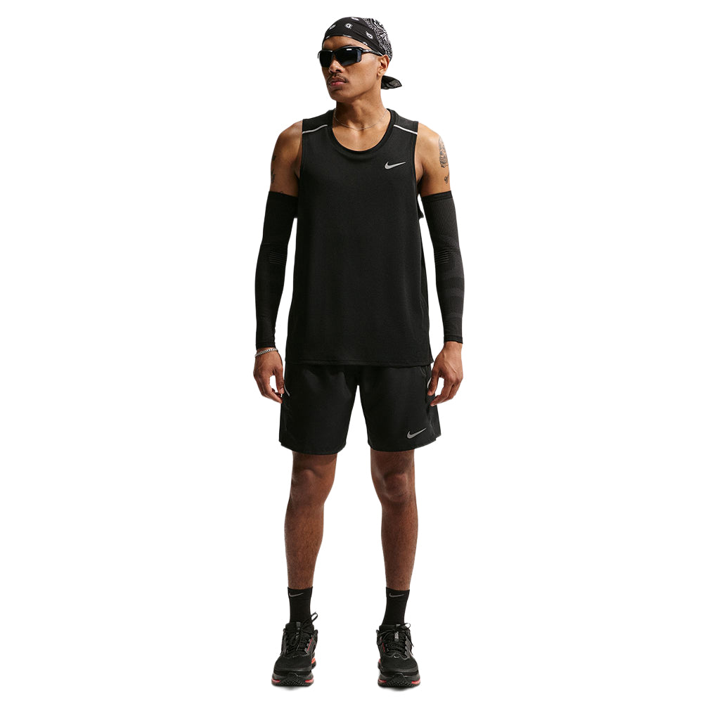 Nike M Miler Df Run Tank Top in Black Color
