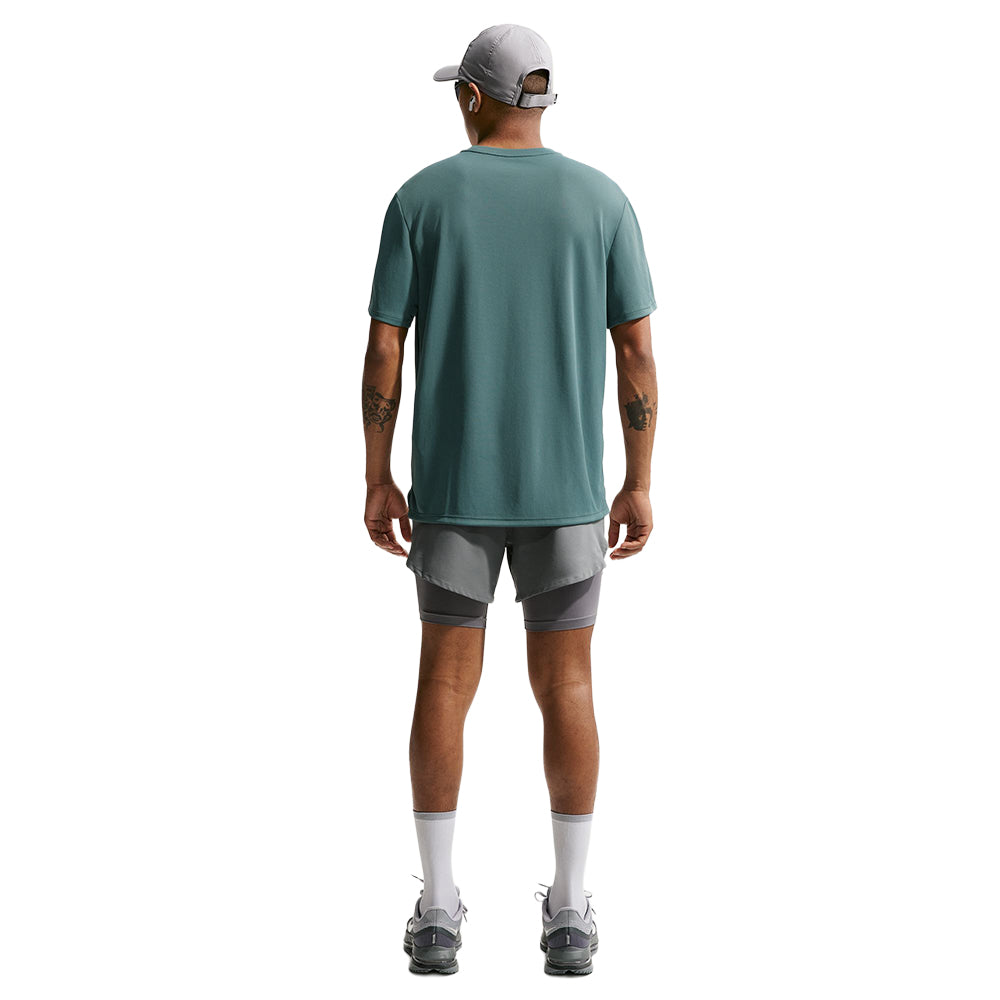 Nike M Miler Df UV Ss Run Top in Green Color