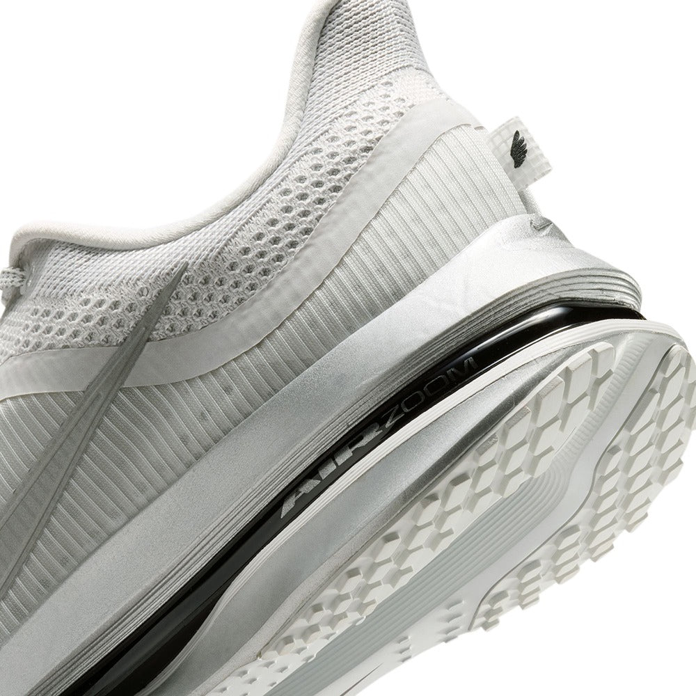 Nike M Pegasus Premium Rr Running Shoes in White Color