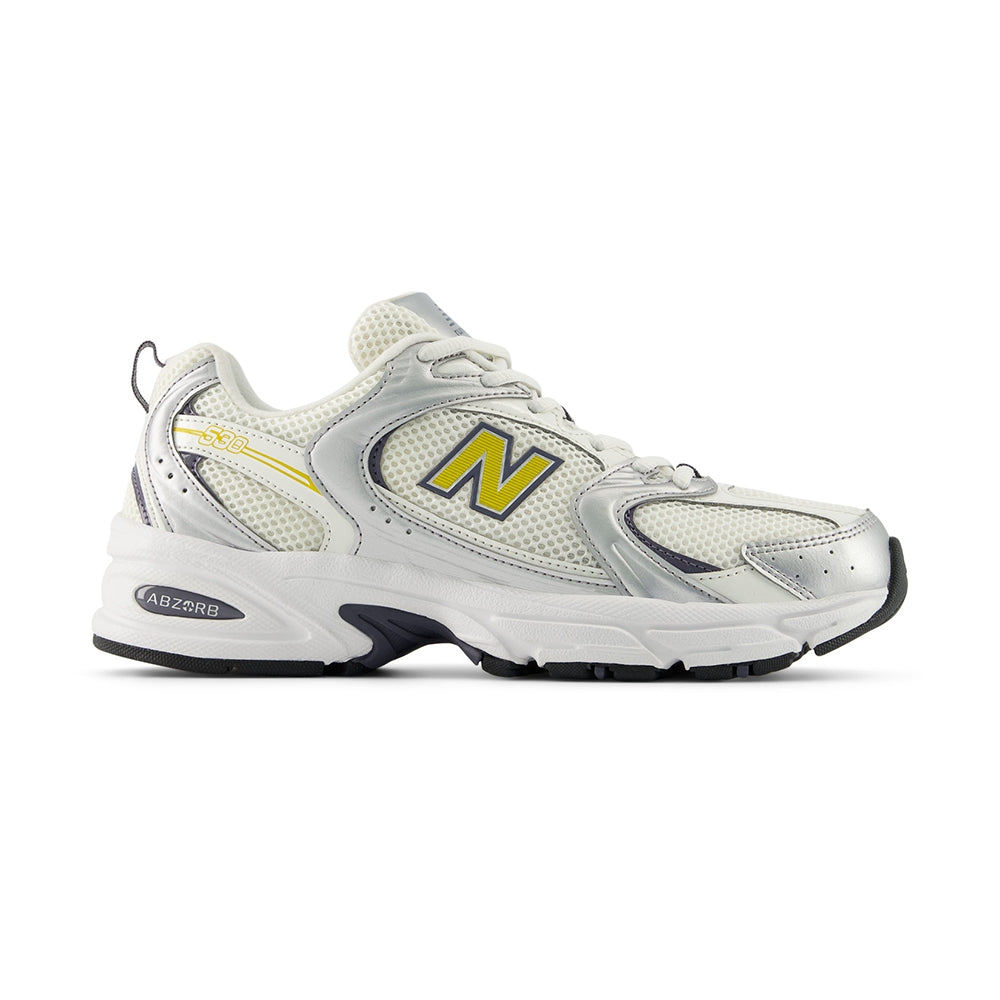 New Balance 530 Sneakers in Grey Color