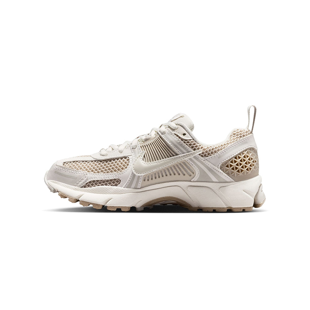 Nike Vomero 5 Sneakers in Khaki Color