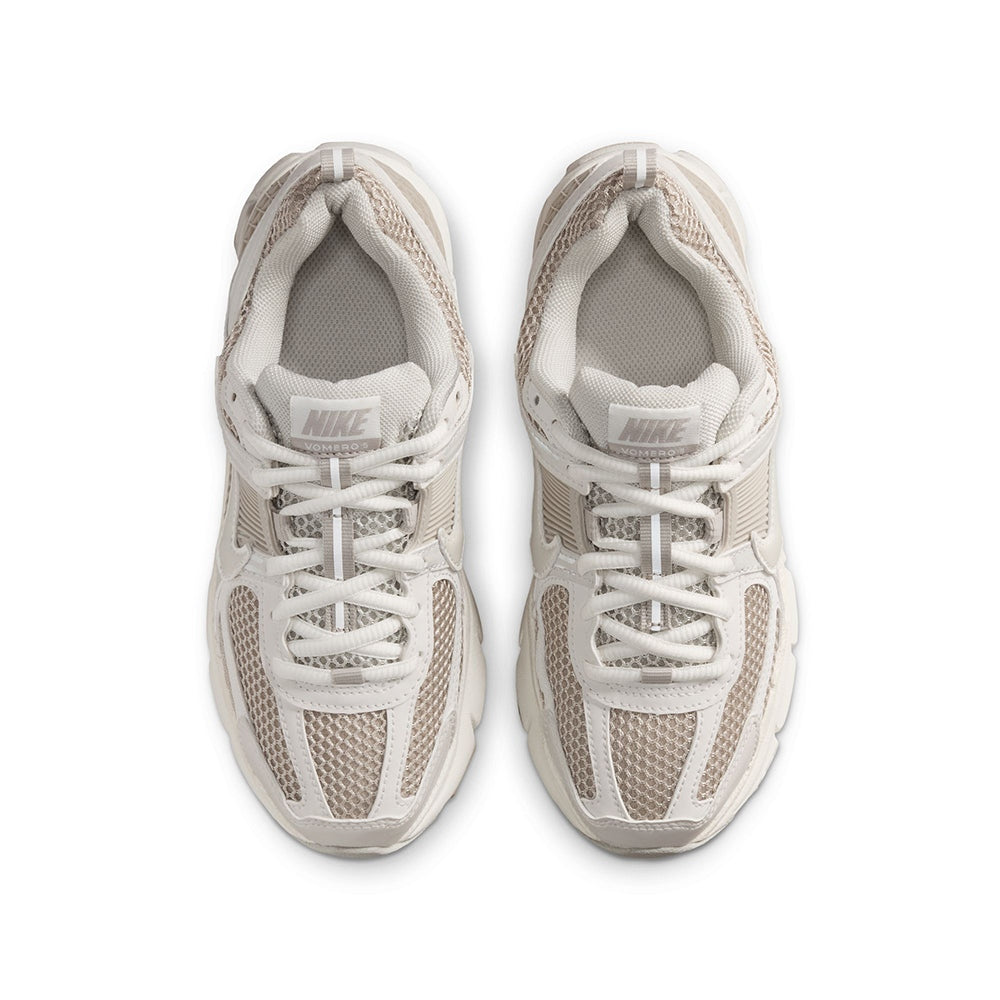 Nike Vomero 5 Sneakers in Khaki Color