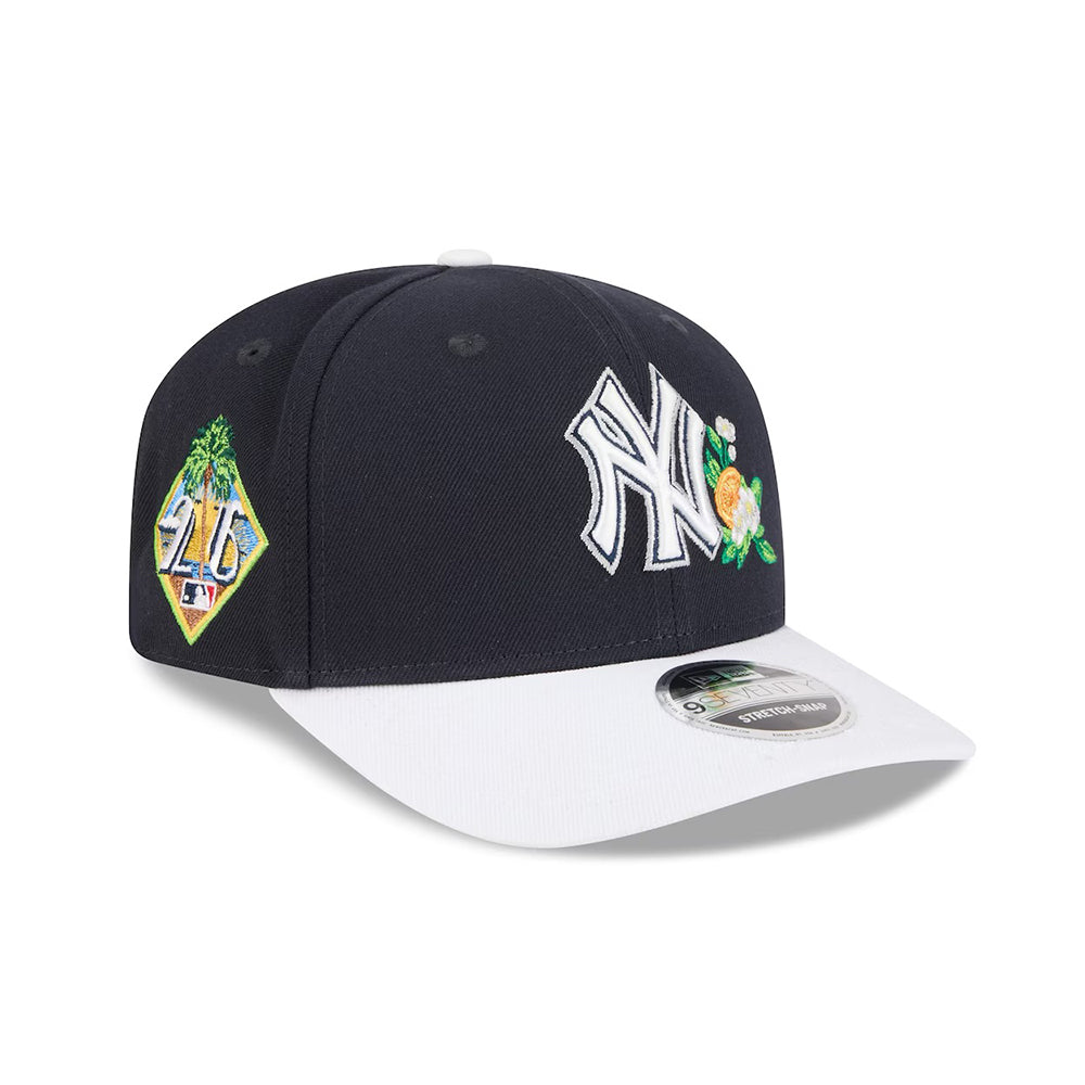 New Era new york yankees 9SEVENTYSs Mlb26 St Hat Fan Apparel in Blue Color