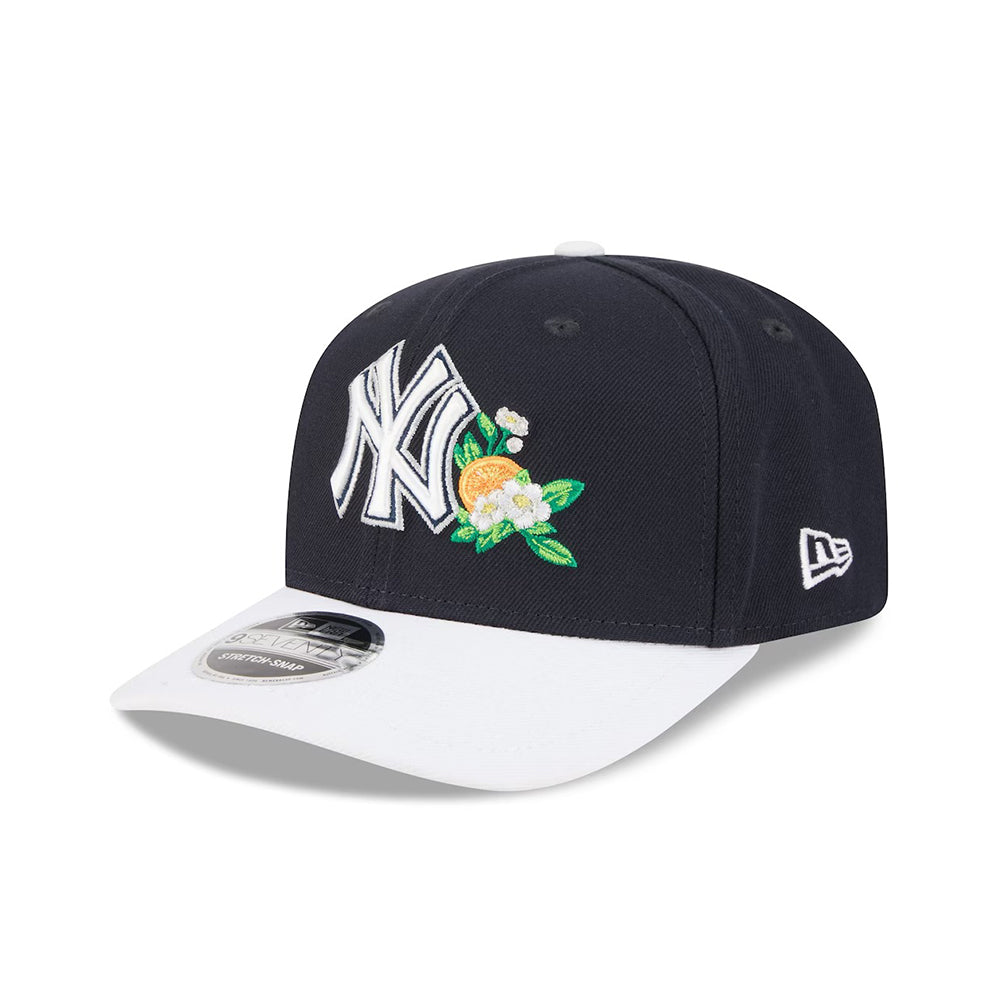 New Era new york yankees 9SEVENTYSs Mlb26 St Hat Fan Apparel in Blue Color