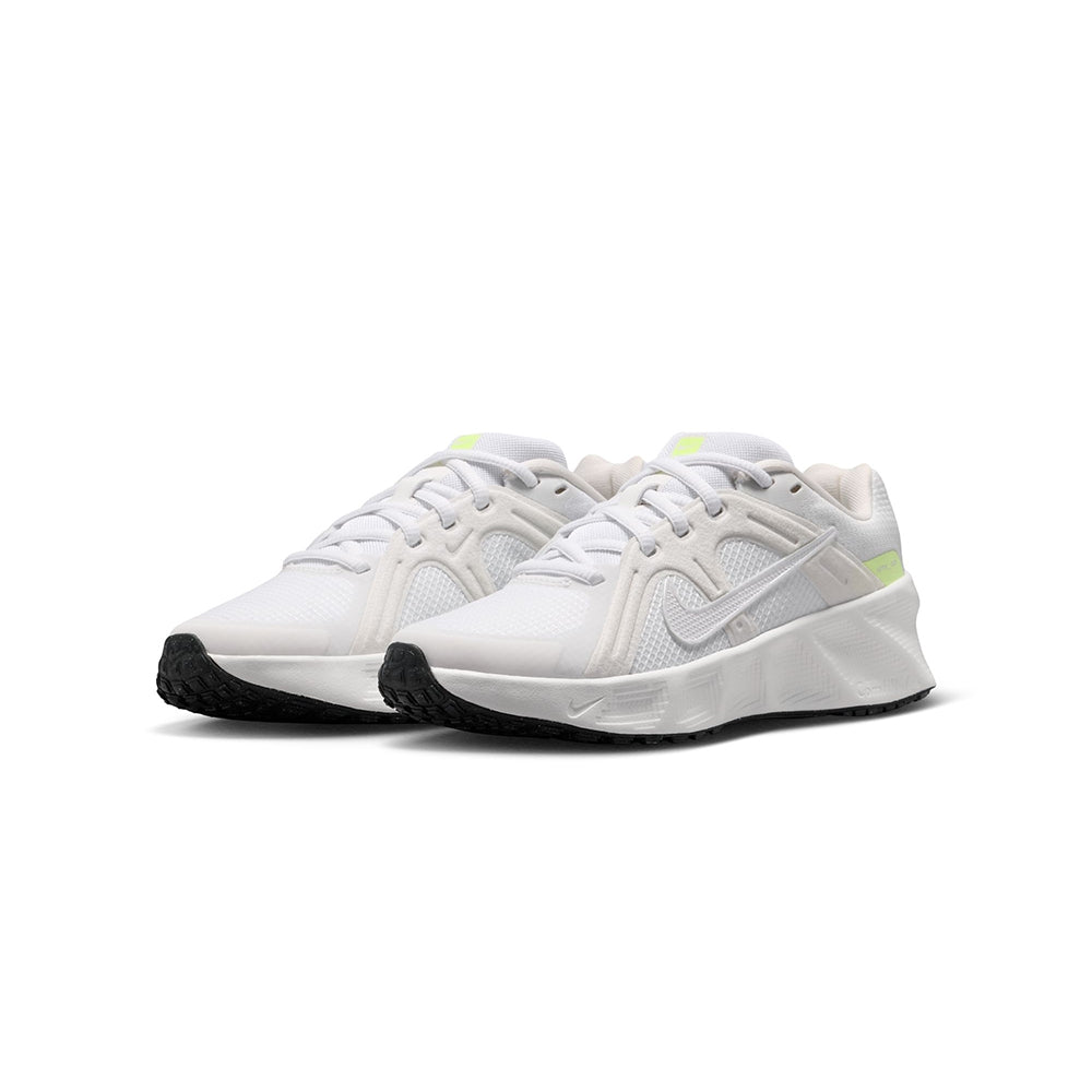 Nike City Response (Gs) Sneakers in White Color