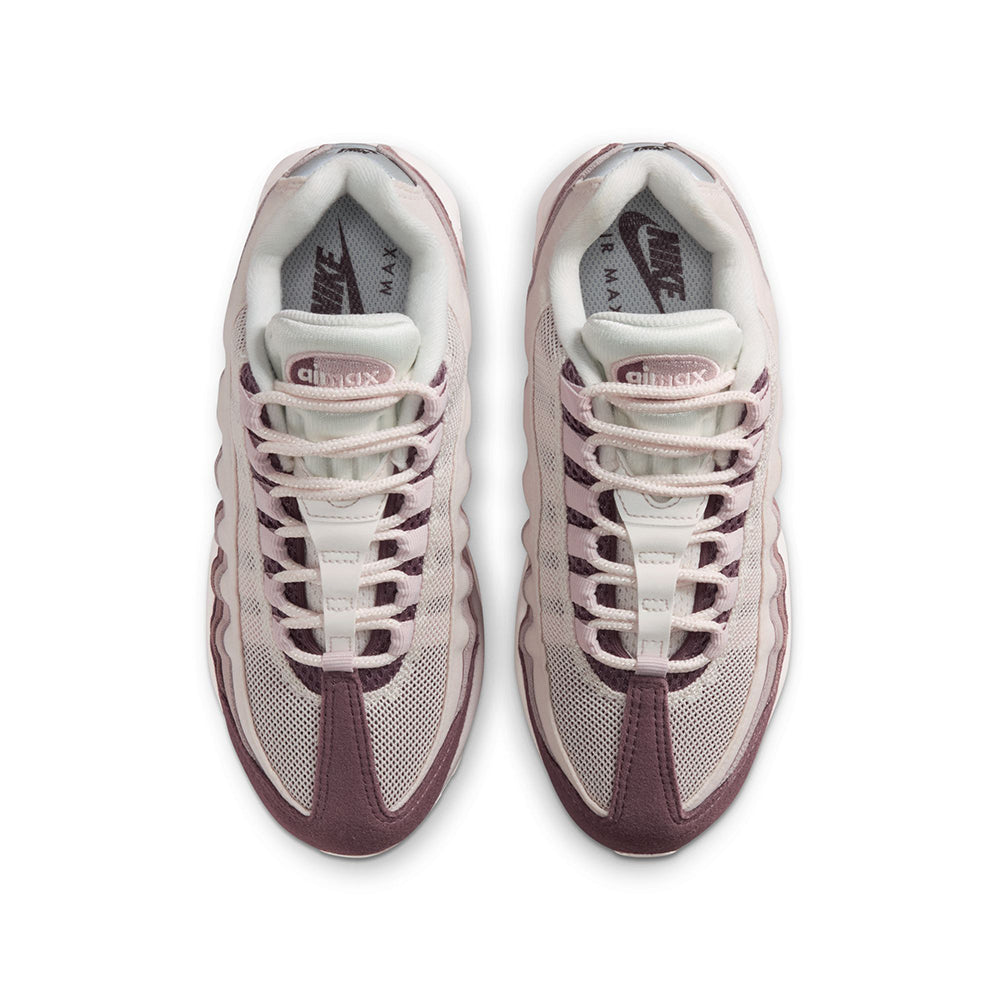 Nike Air Max 95 Sneakers in White Color
