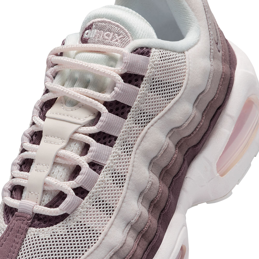 Nike Air Max 95 Sneakers in White Color