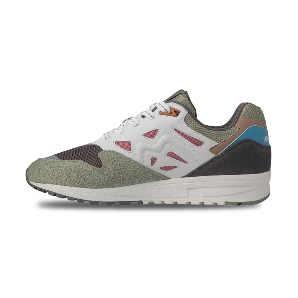 Karhu Legacy 96 Sneakers in Grey Color