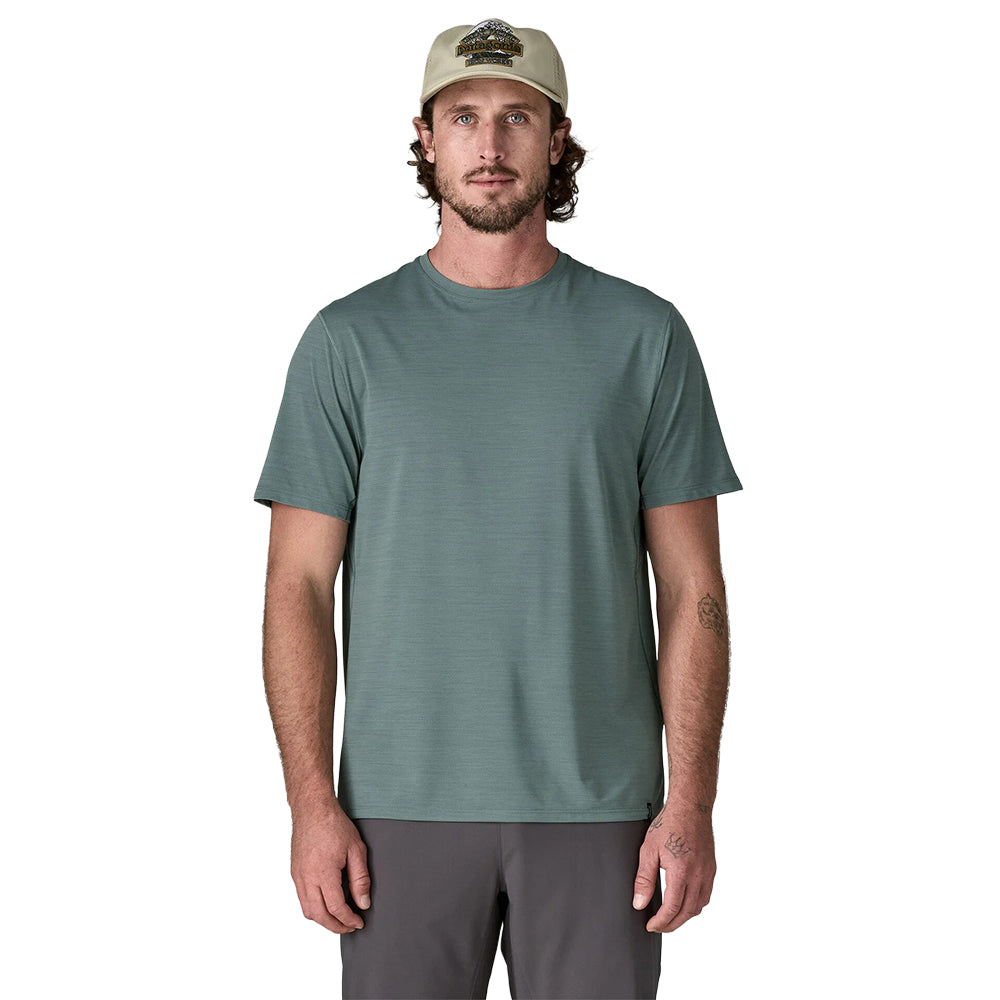 Patagonia M'S Cap Cool Ultra Shirt Tops in Blue Color