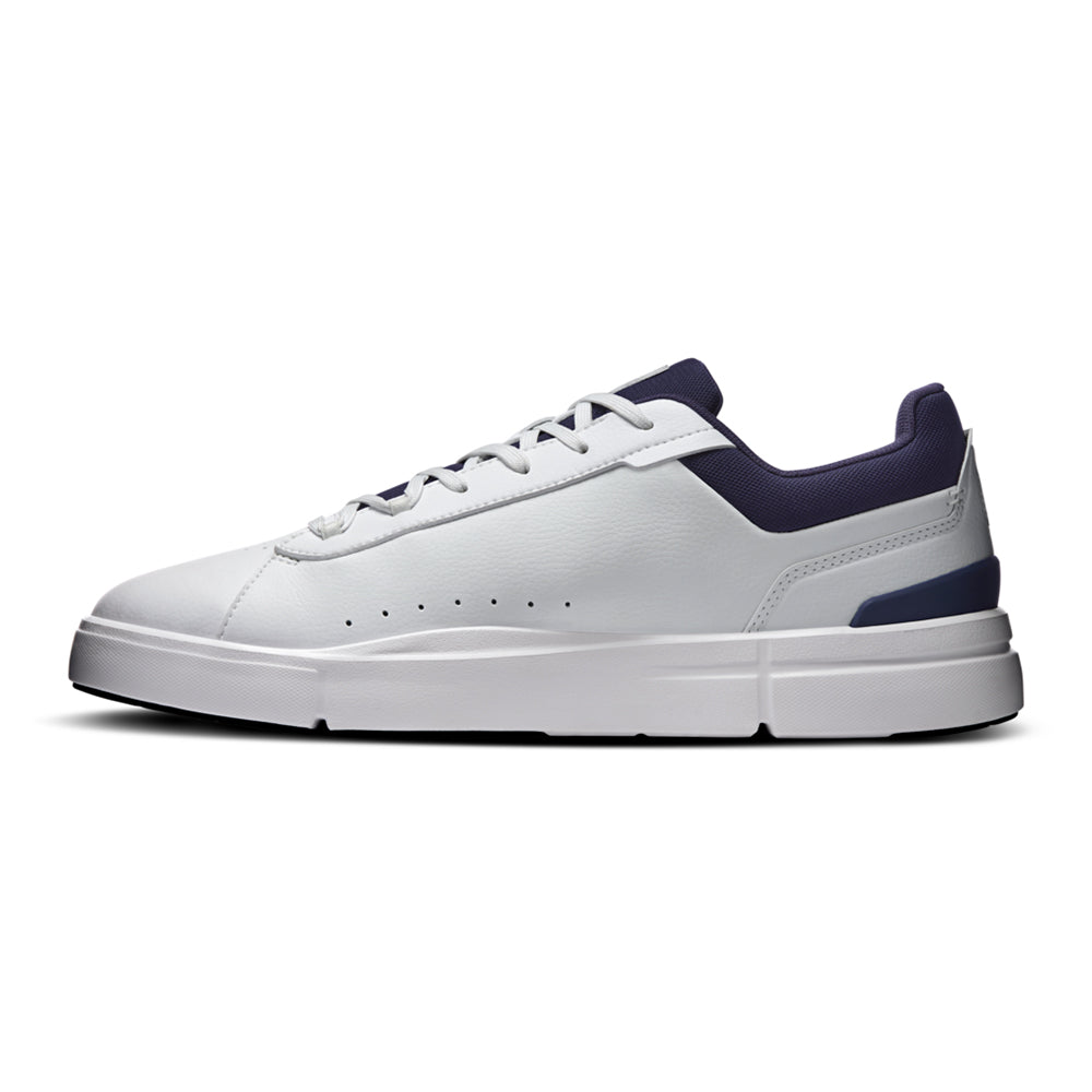 On The Roger Advantage M Sneakers in White Color