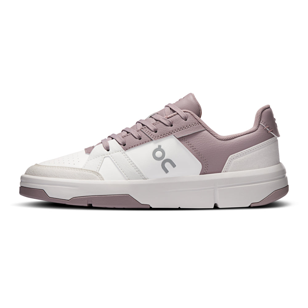 On The Roger Clubhouse Tennis Shoes in White Color