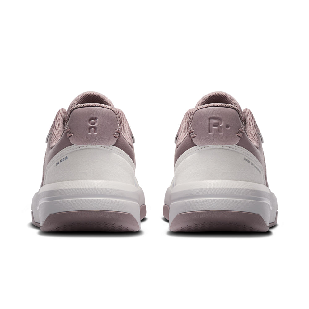 On The Roger Clubhouse Tennis Shoes in White Color