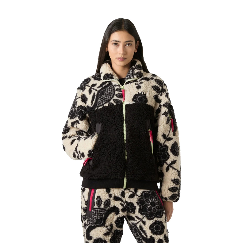Helly Hansen W Moonlit Pile Jkt Midlayer in Multi Color