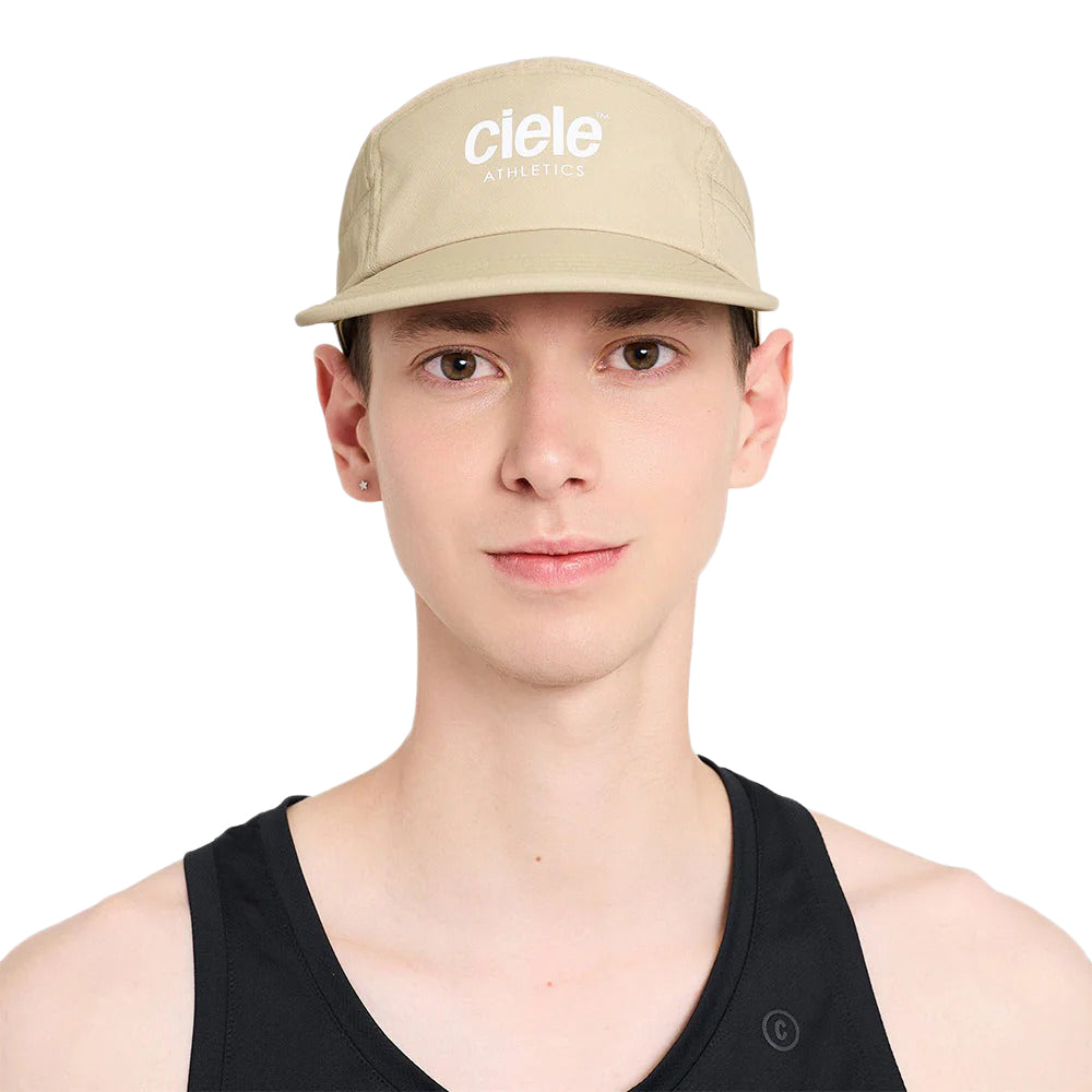 Ciele Athletics Gc Classic Athletics Hats in White Color