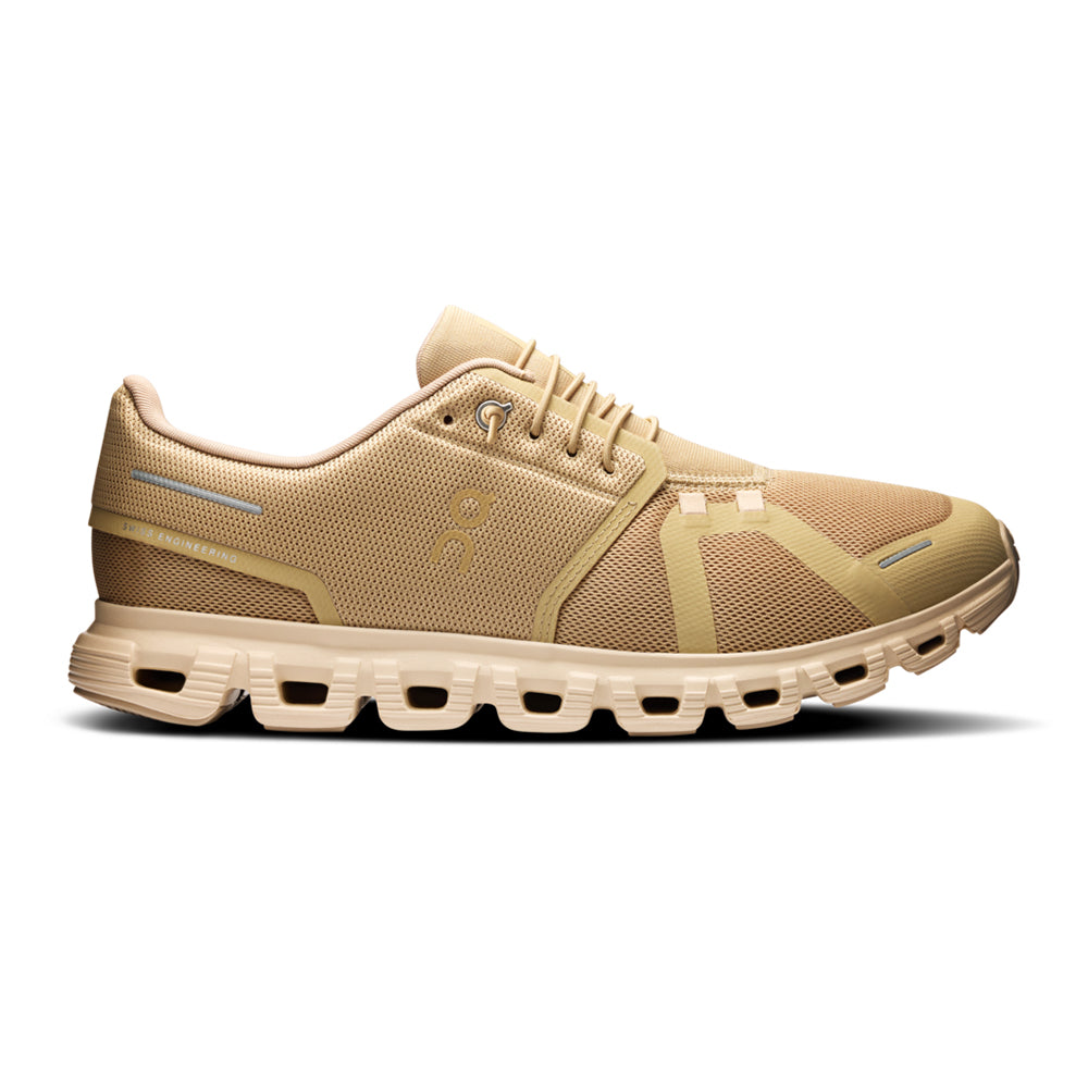 On Cloud 6 Sneakers in Brown Color