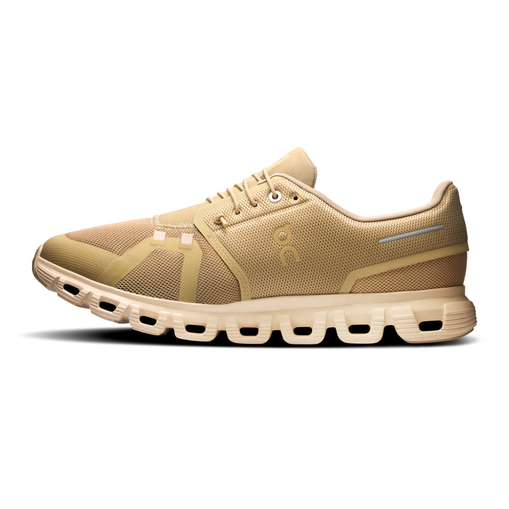On Cloud 6 Sneakers in Brown Color