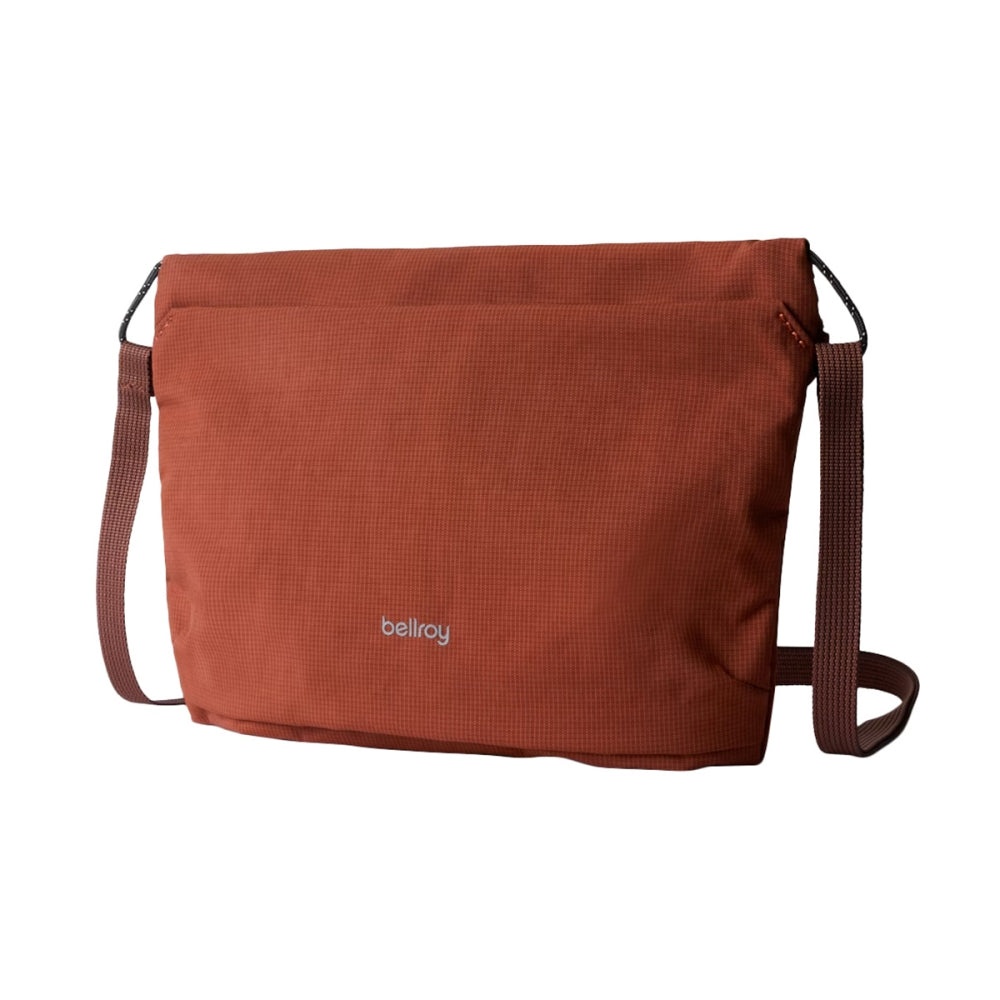 Bellroy Lite Sacoche Shoulder B Bags in Khaki Color